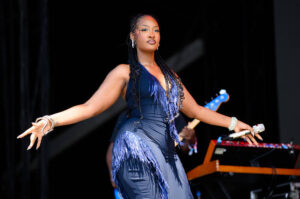 Tems Makes History as First African Female Artist with Seven Billboard Hot 100 Entries