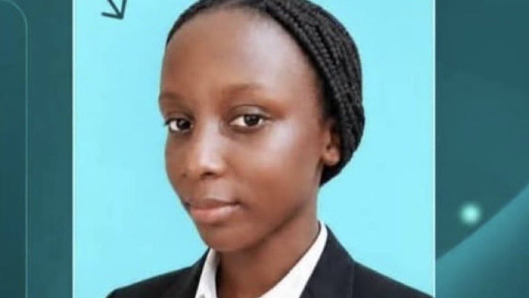 Ekiti Girl Stuns Nigeria As She Emerges Highest UTME Scorer With 372 Marks