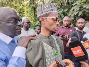 Tension Erupts As El-Rufai Family, Loyalists Storm DSS Headquarters In Protest