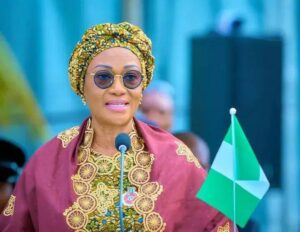 Oluremi Tinubu Announces N100m Grant For 2,000 Ekiti Women, Rallies Support For Oyebanji