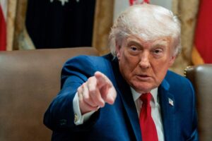US Warns of Renewed War Risk as Iran Nuclear Deal Talks Stall