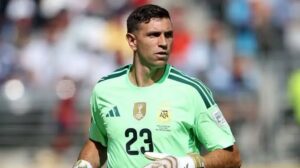 CHELSEA COMPLETE £7.5M AGREEMENT FOR EMILIANO MARTÍNEZ FROM ASTON VILLA