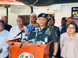 Lagos Gives Police Officers Three Months Of Free Public Transport
