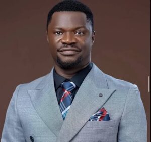 Toluwanisings’ Burial Saga: OAP Dotun Weighs In on the Spiritual and Moral Questions Surrounding Home Burials